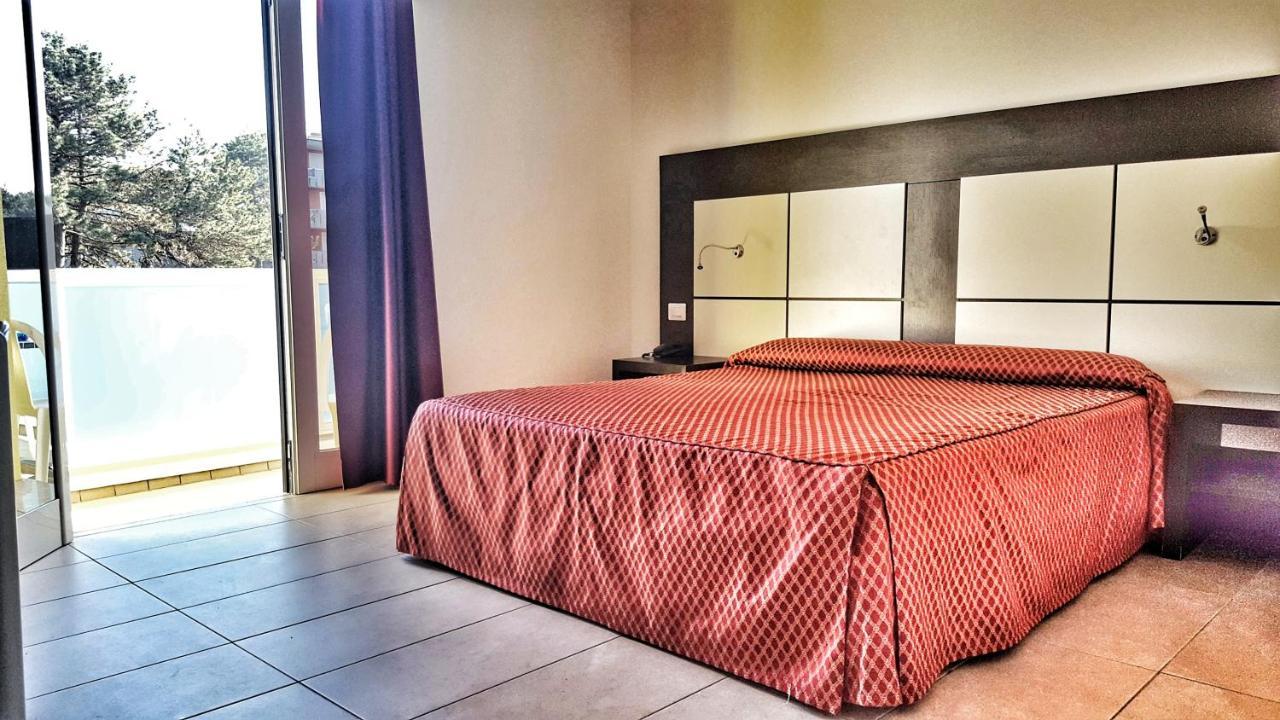 Hotel Alla Terrazza Bibione Zewnętrze zdjęcie
