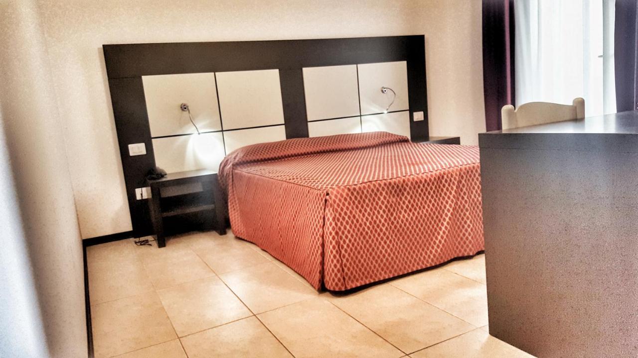 Hotel Alla Terrazza Bibione Zewnętrze zdjęcie