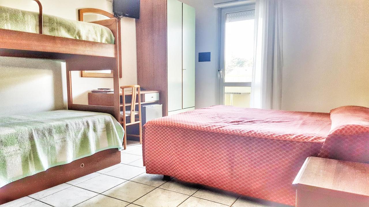 Hotel Alla Terrazza Bibione Zewnętrze zdjęcie